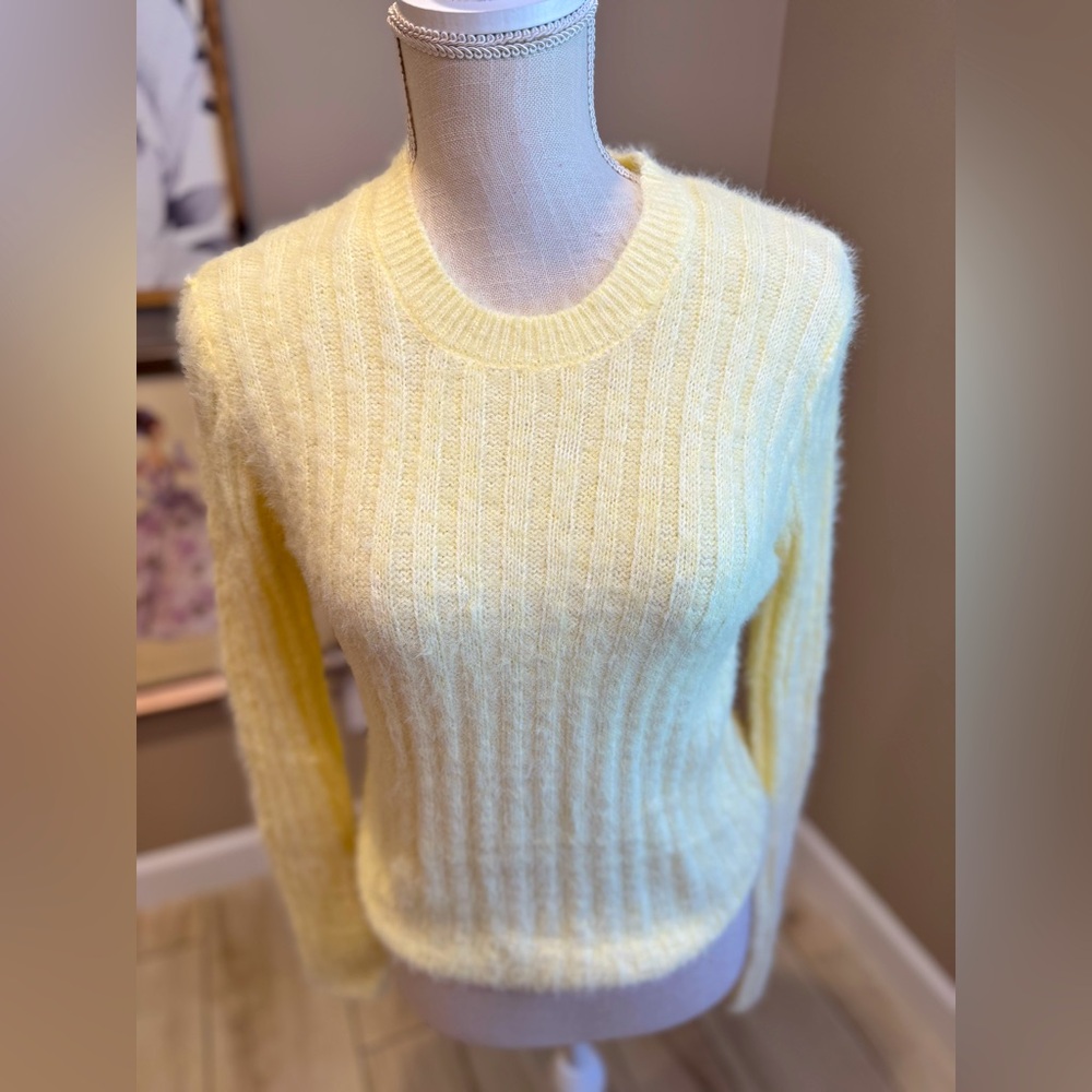 NWT! COTTON EMPORIUM Yellow Crew Neck Soft Ribbed Sweater